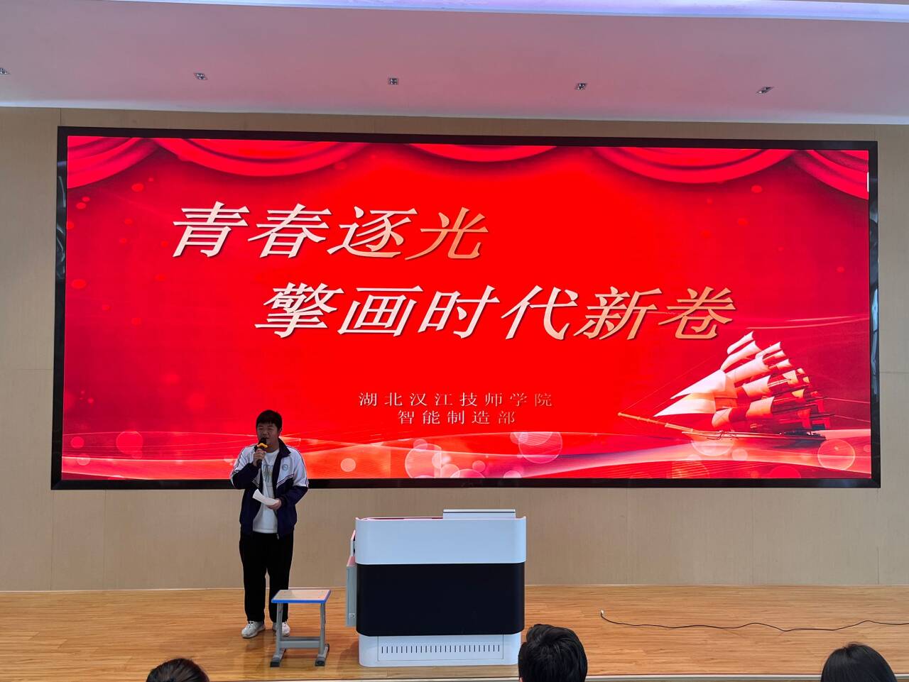 b9253bb84fb311dc6e77baf19ae8c13e.png