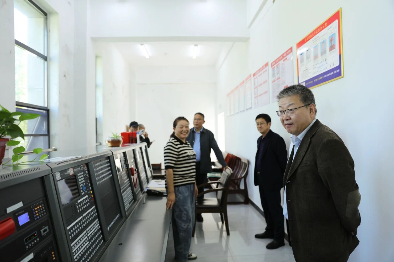 a19ef7cdc033935d499f480e07a688c2.jpg